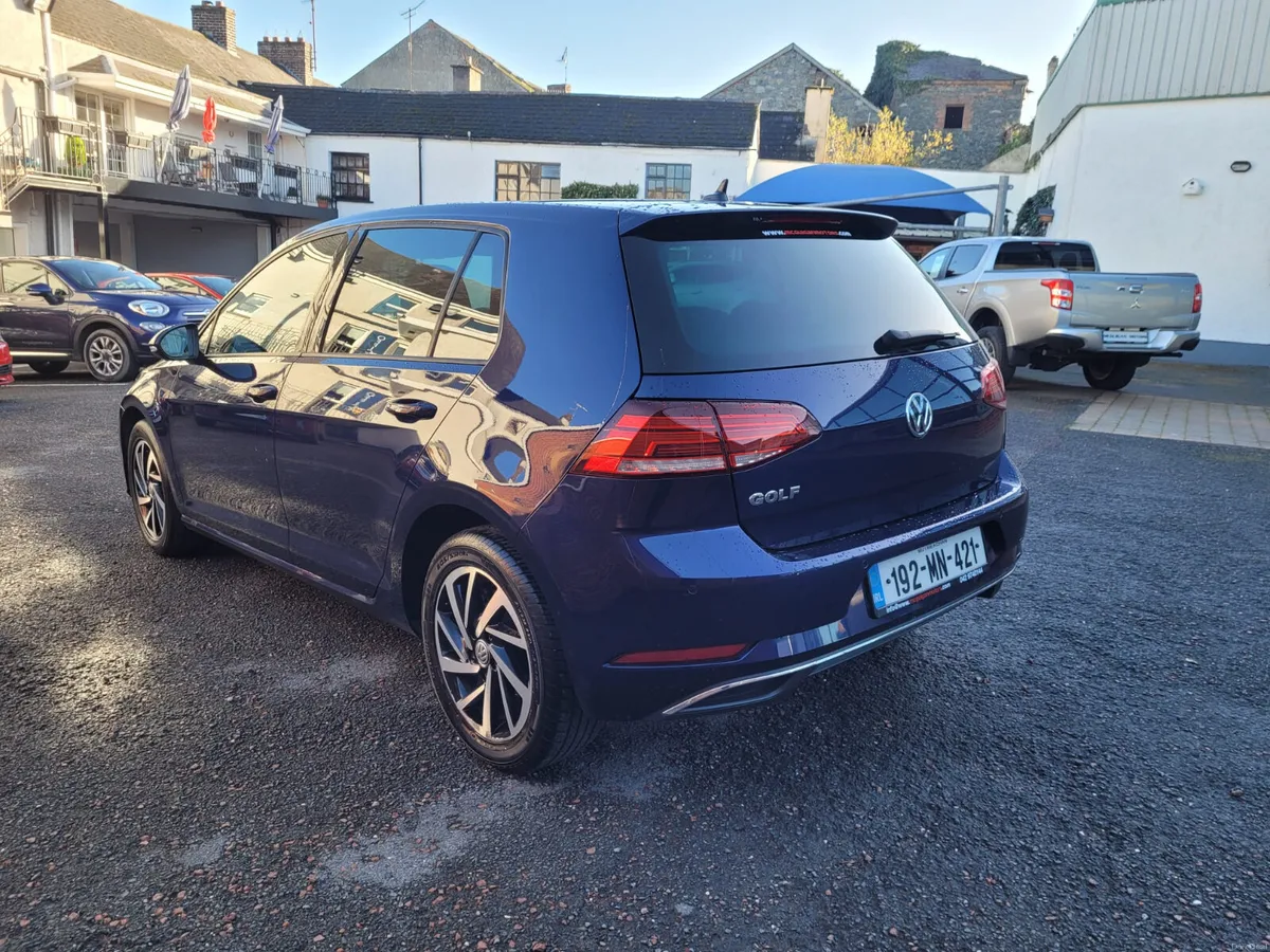**RESERVED**Volkswagen Golf 1.6Tdi Match Edition - Image 3