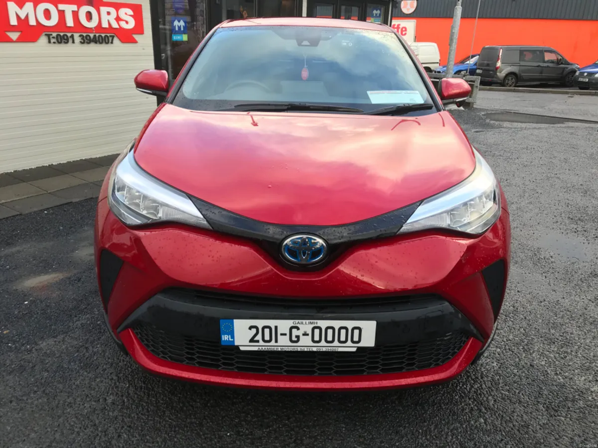 2020 TOYOTA C-HR HYBRID AUTOMATIC - Image 4