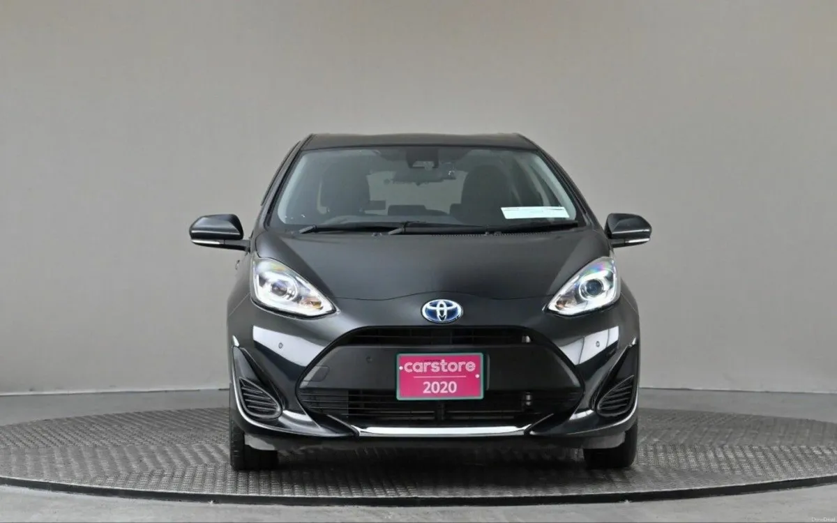 Toyota Aqua  1.5 HYBRID **ANDROID CAR PLAYER**REVE - Image 2