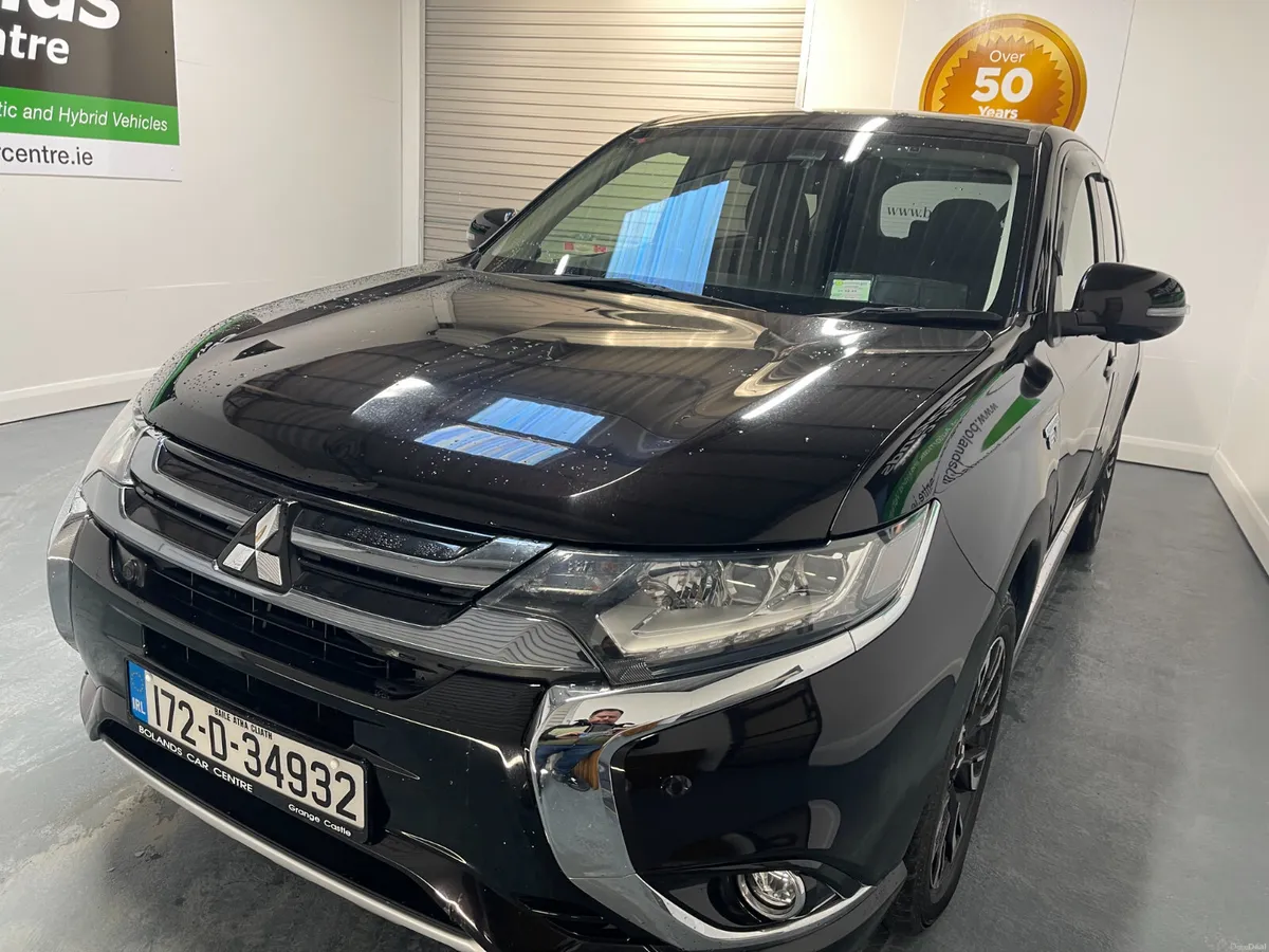 172 Mitsubishi Outlander Hybrid 2.0 Phev Automatic - Image 4