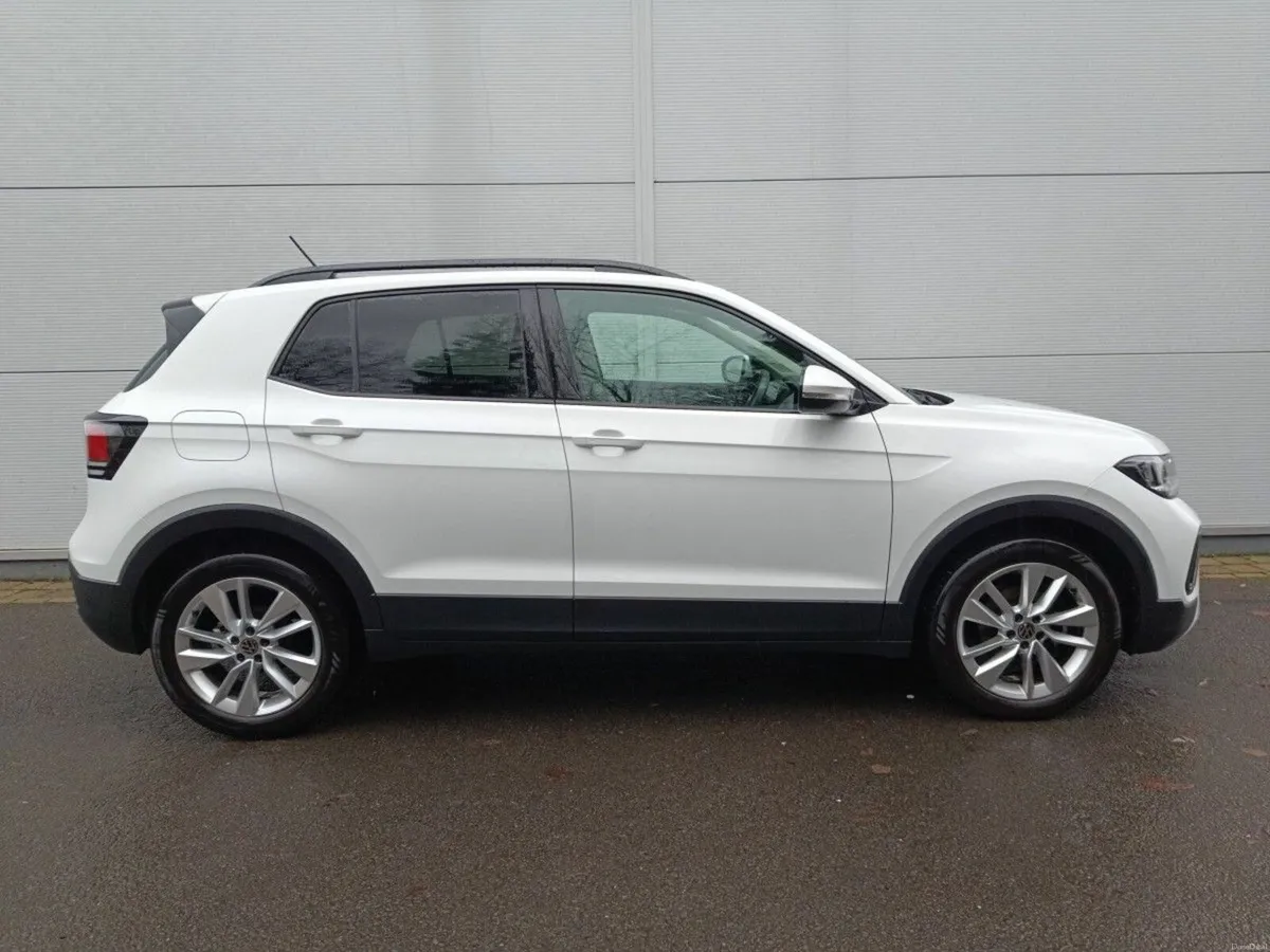 Volkswagen T-Cross T-CROSS Edition 75 Life 1.0 TSI - Image 2