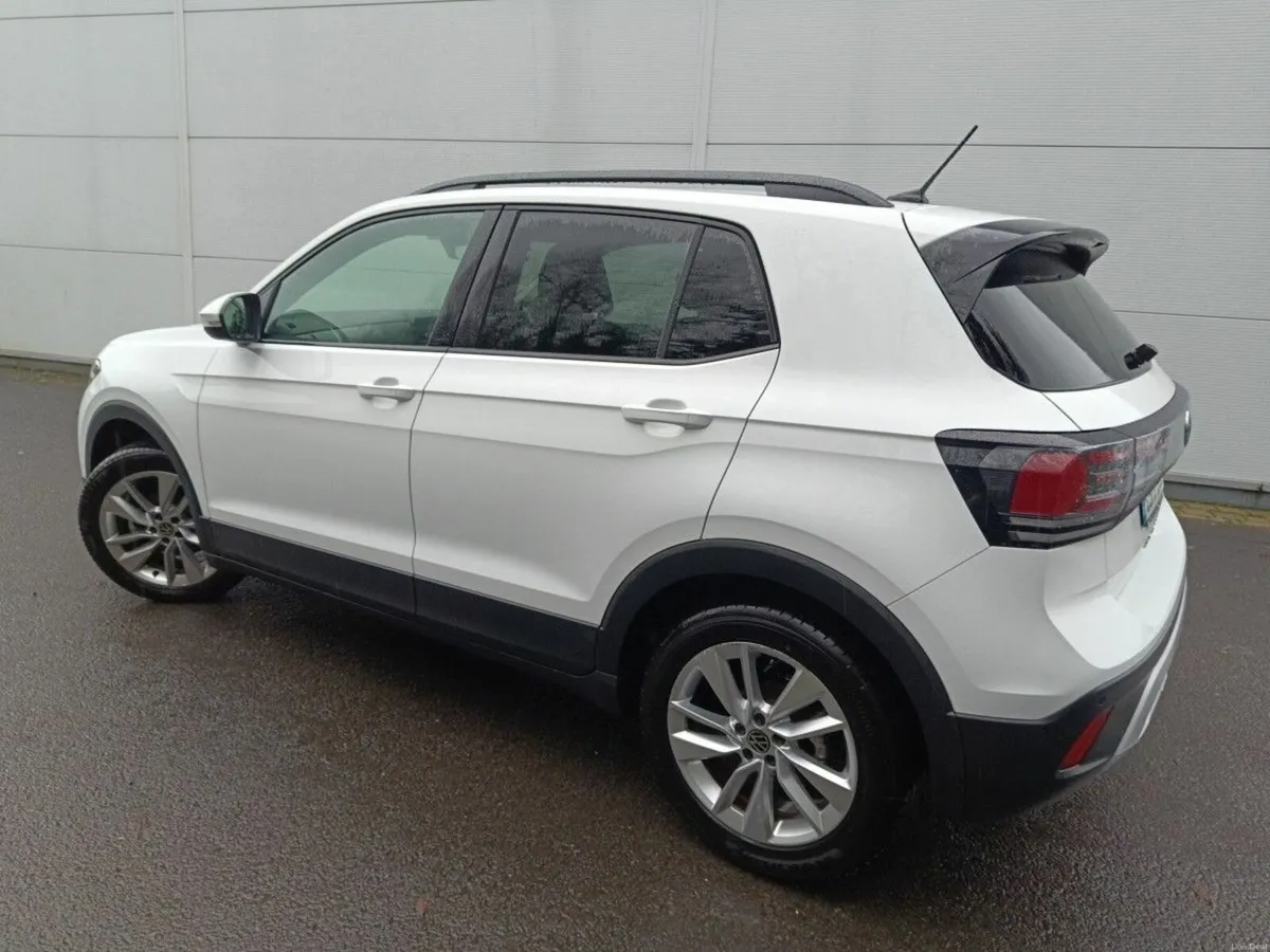 Volkswagen T-Cross T-CROSS Edition 75 Life 1.0 TSI - Image 3