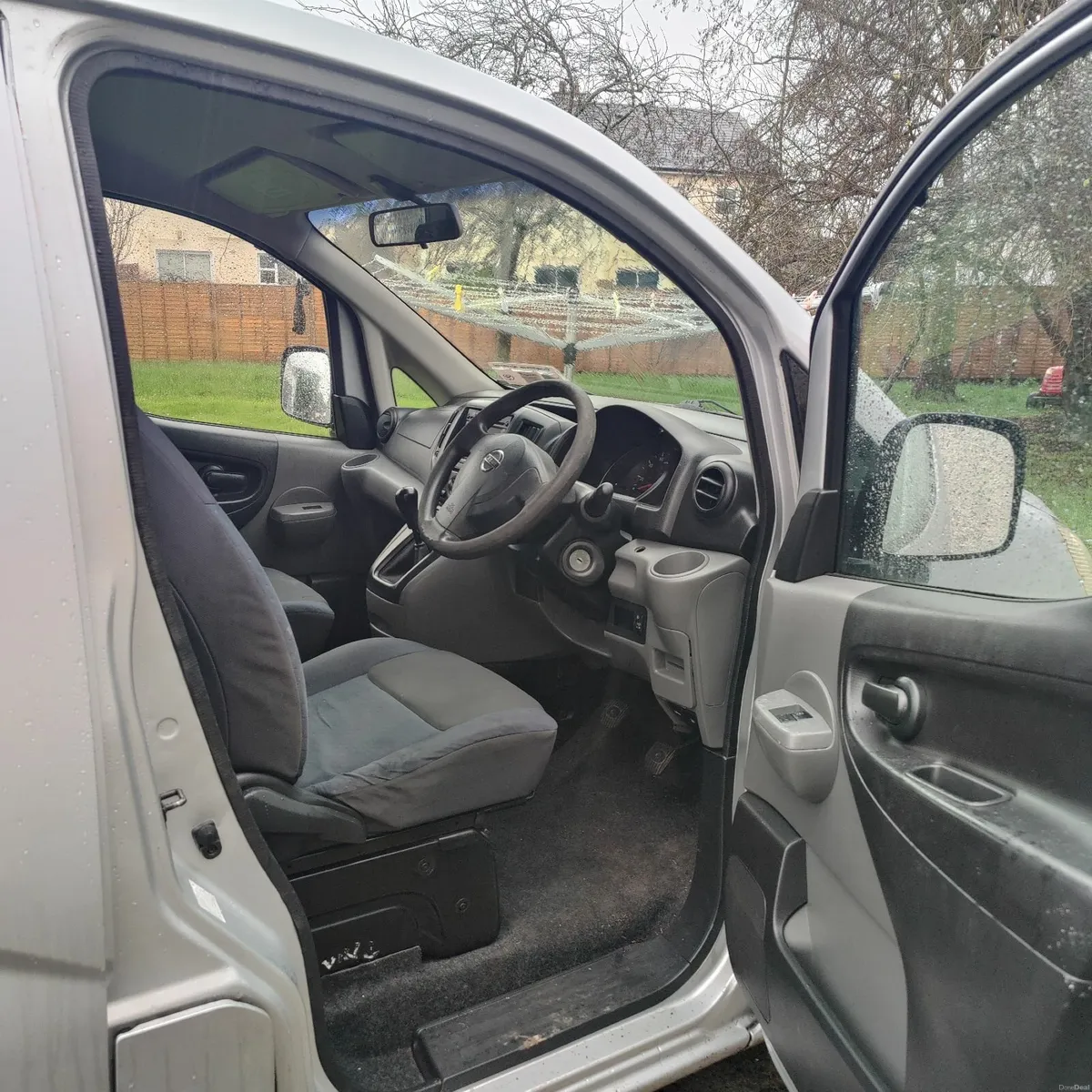 Nissan NV200 2011 - Image 4