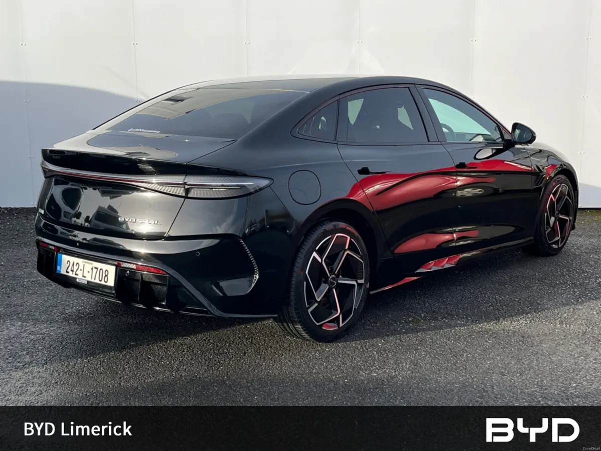 BYD SEAL 2024 - Image 3