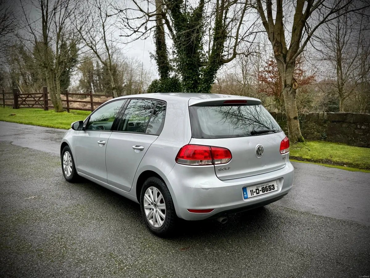 Vw Golf 1.6 Tdi Dsg Auto Low Km - Image 4