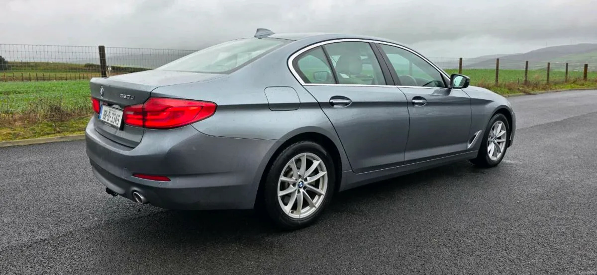 /// 2018  BMW 520D /// - Image 2