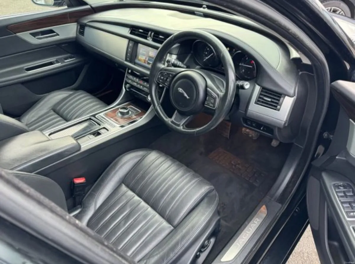 2016 Jaguar XF Auto | High Spec, NCT & Tax 03/26 - Image 4