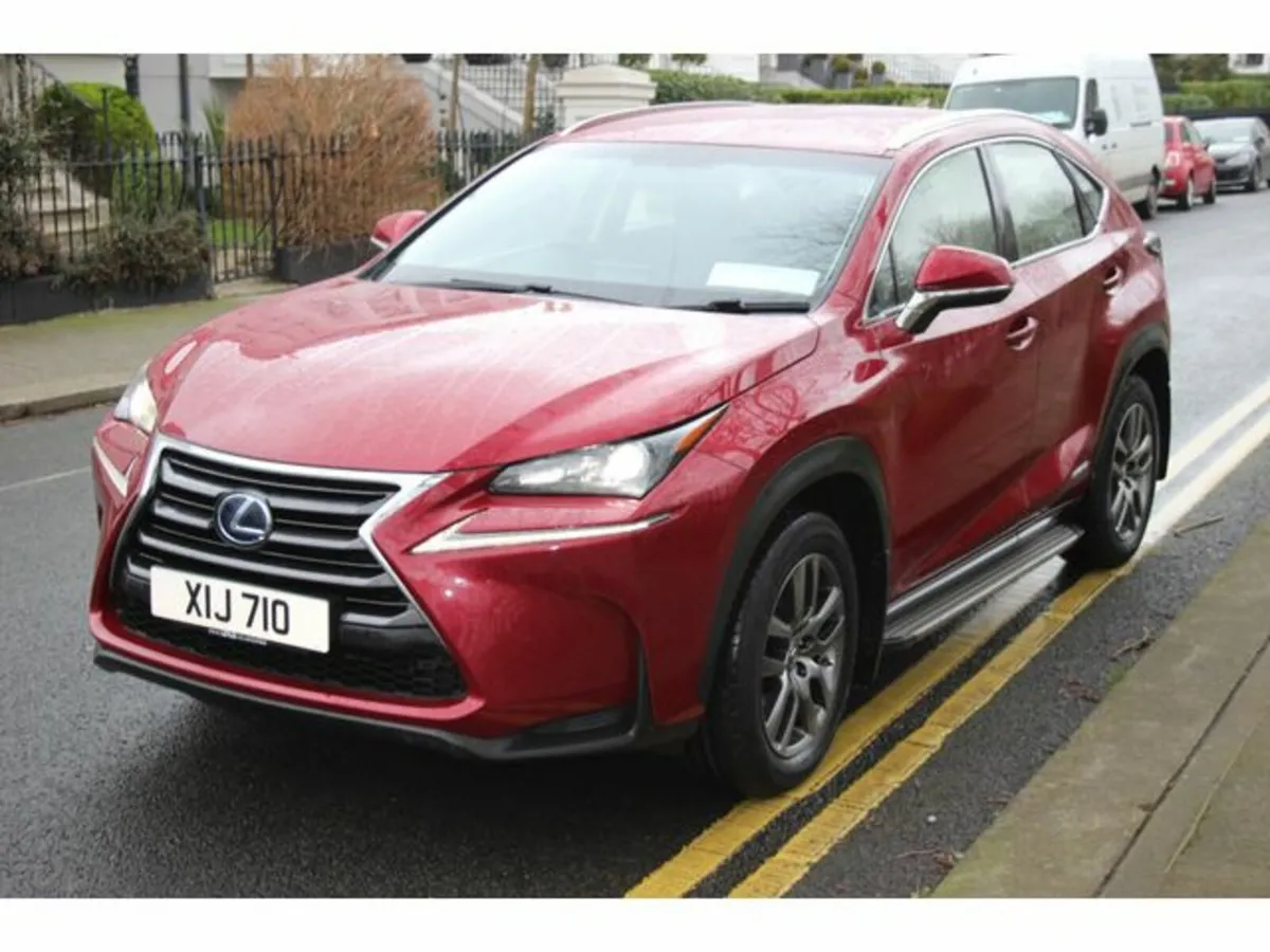 Lexus NX 300H SE - Image 4