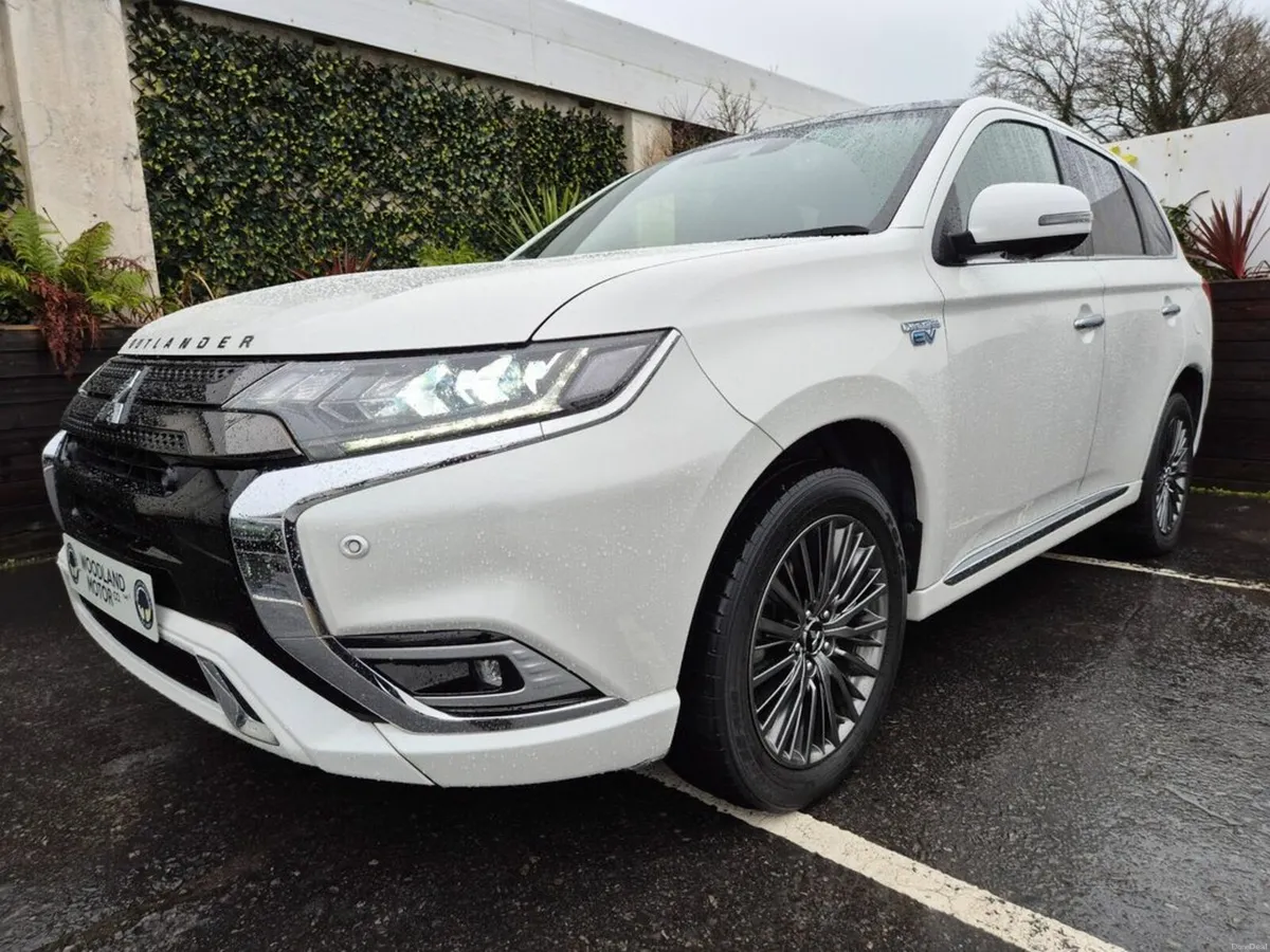 Mitsubishi Outlander 2.4 PHEV / EXCEED SPORT / TOP - Image 1