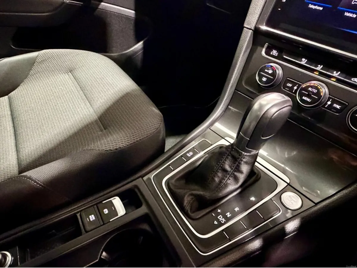 Volkswagen Golf 1.2 Comfortline - Image 3