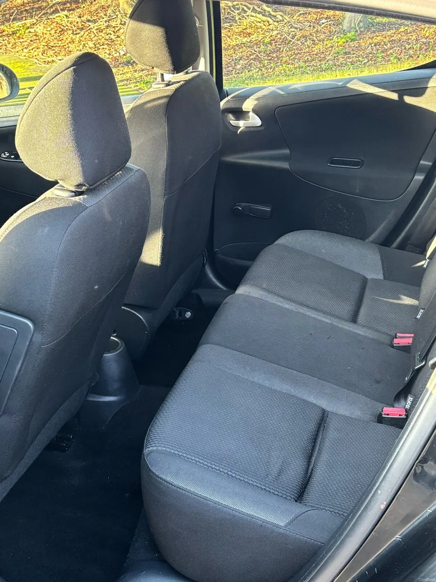 Peugeot 207 - Image 3