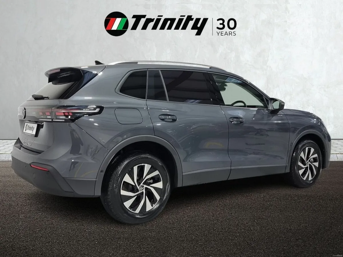 Volkswagen Tiguan ** 261 ** EDITION 75 ** 2.0 TDI - Image 3