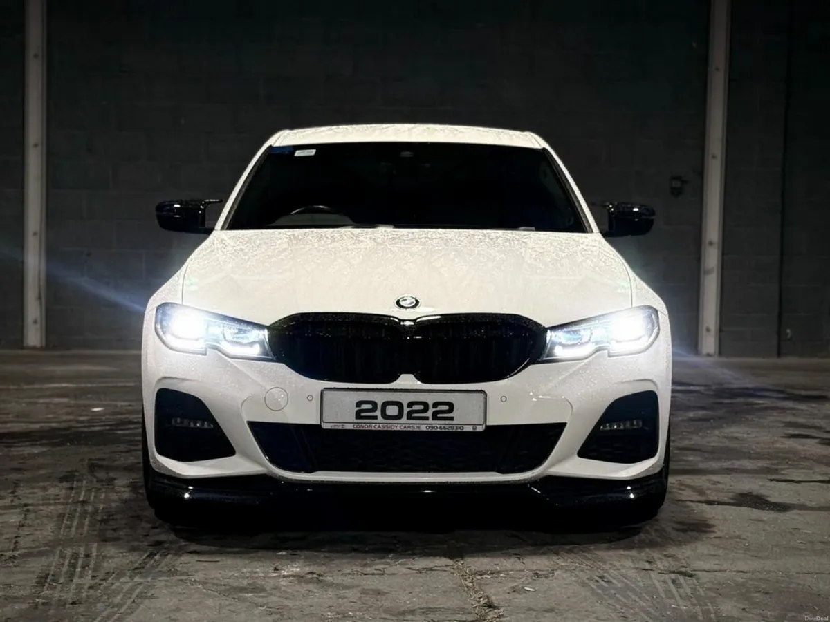 BMW 3-Series 330E M-SPORT // 12 MONTH WARRANTY // - Image 4