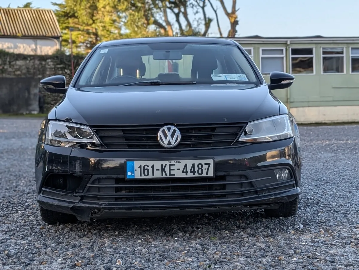 2016 Volkswagen Jetta 2.0 TDI - Image 2