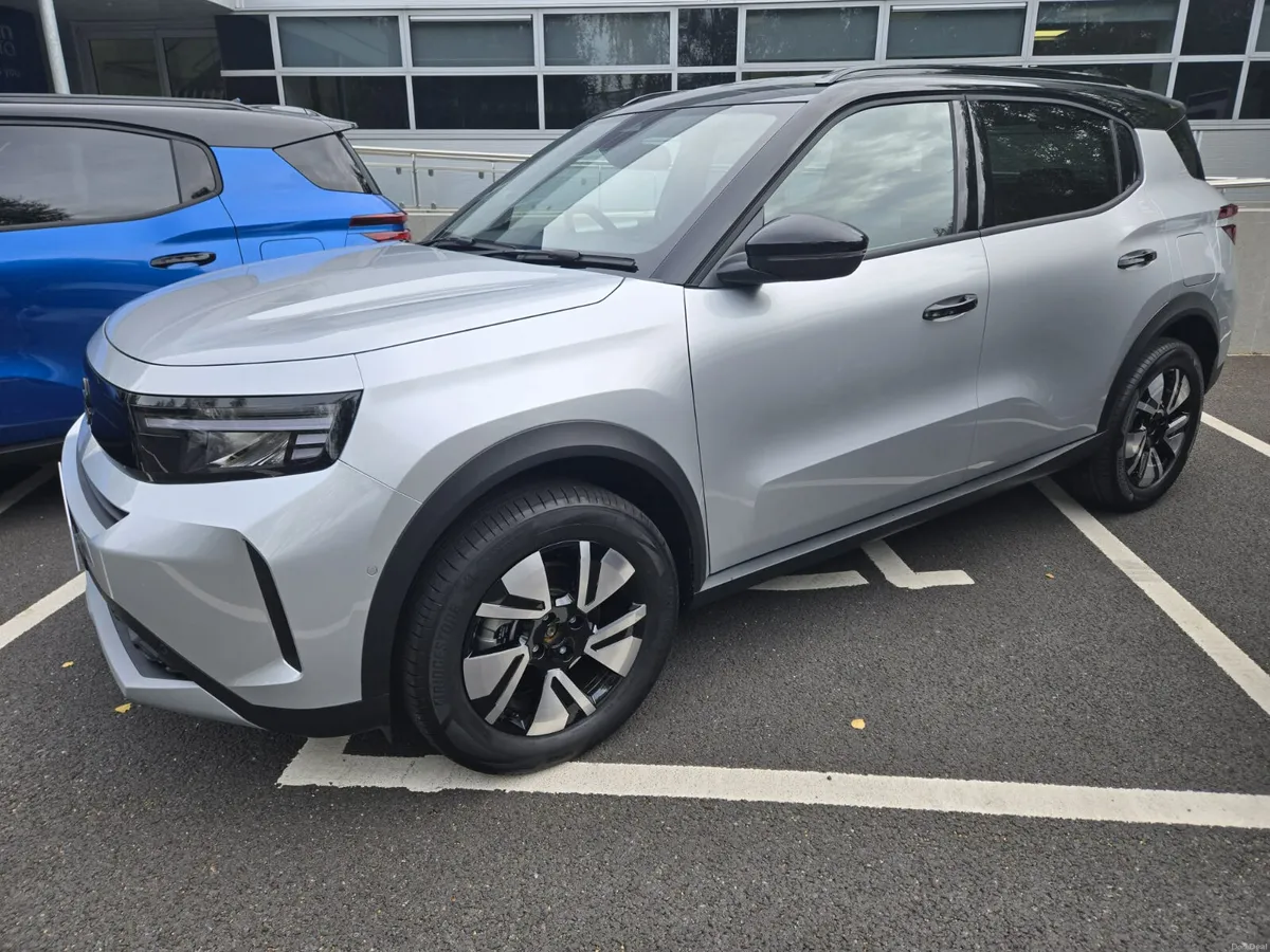 Opel Frontera 1.2 Hybrid - Image 1