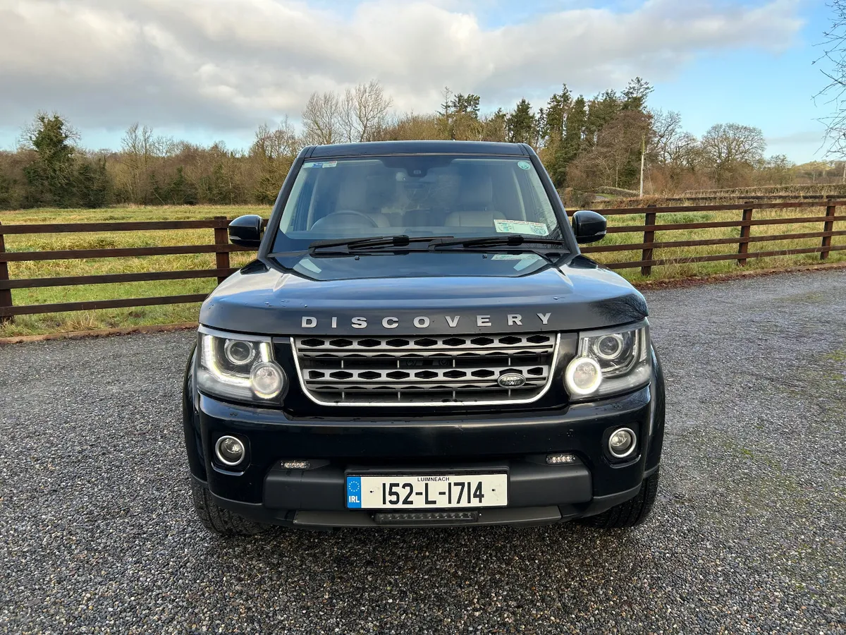 2015 Discovery 4 Crewcab - Image 2