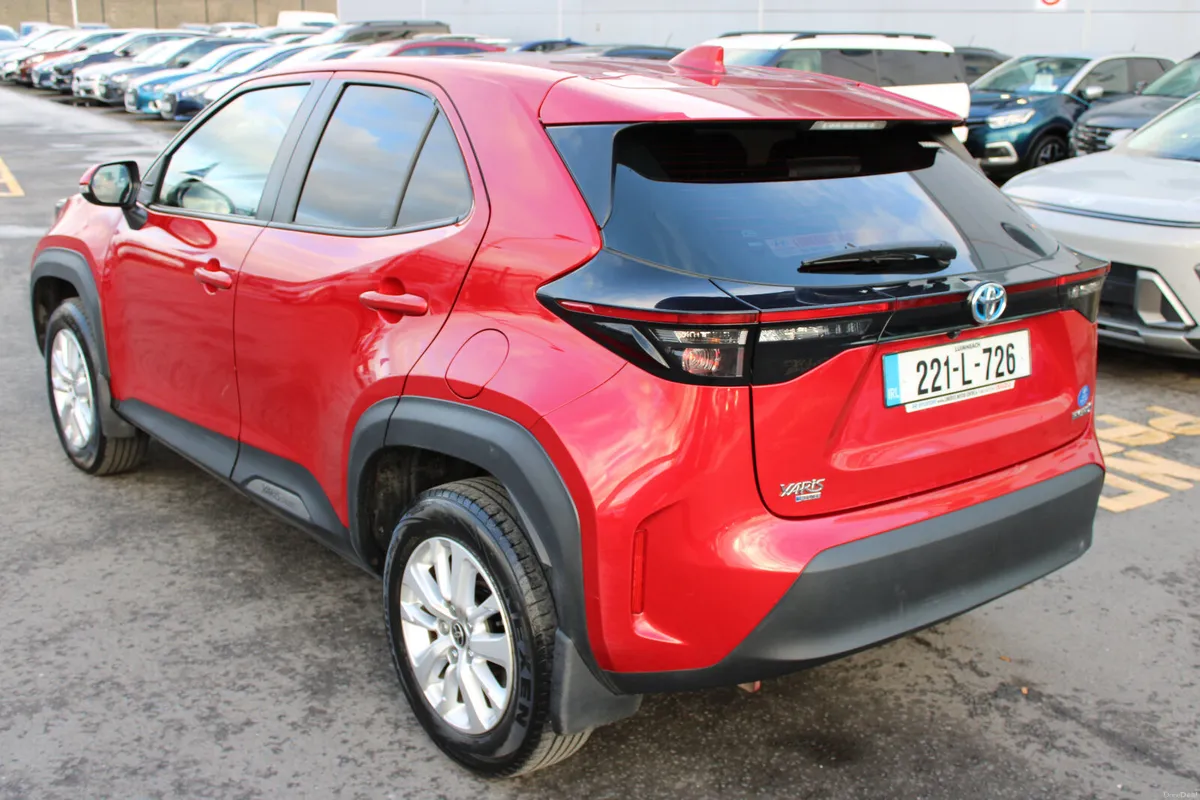 Toyota Yaris Cross 2022 - Image 3