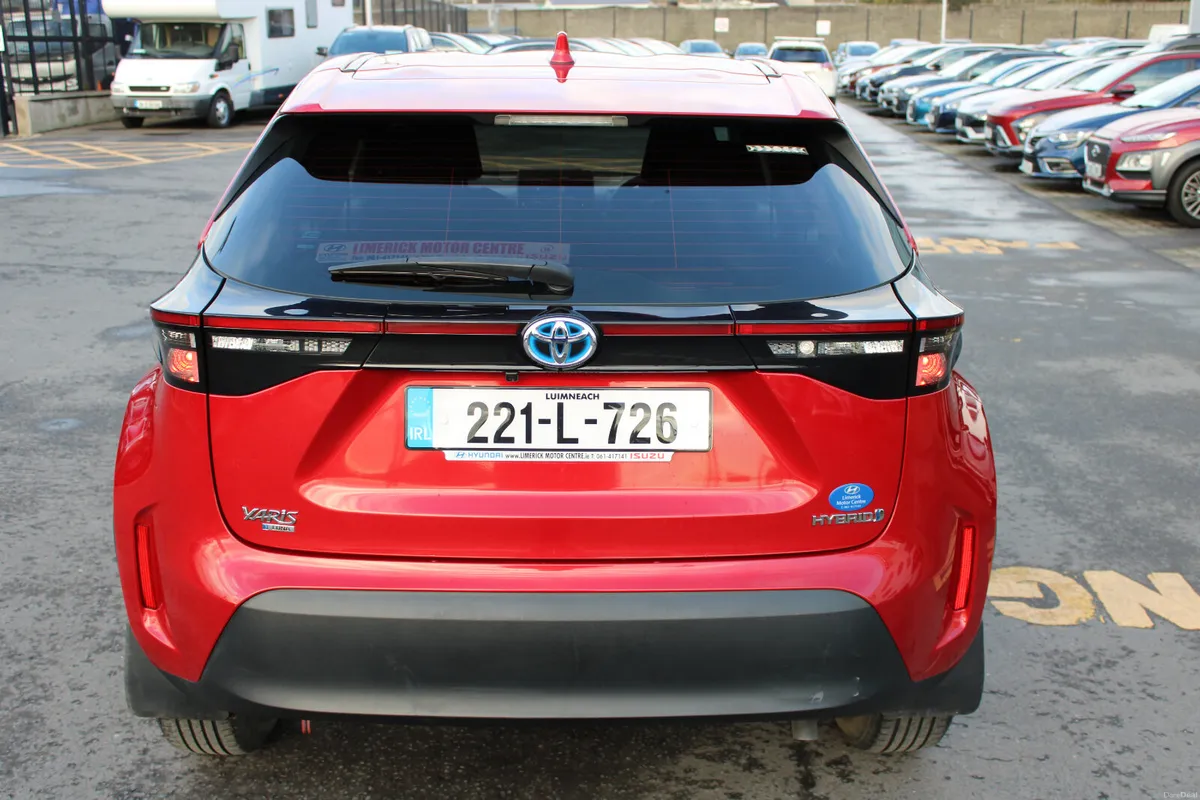 Toyota Yaris Cross 2022 - Image 4