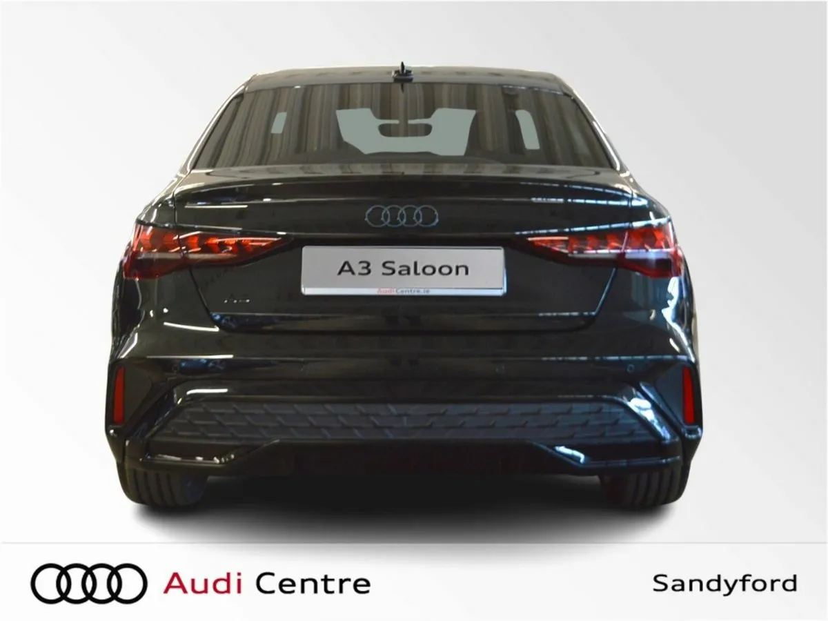 Audi A3 A3 SAL 35TFSI 150HP S-T S LINE - Image 4