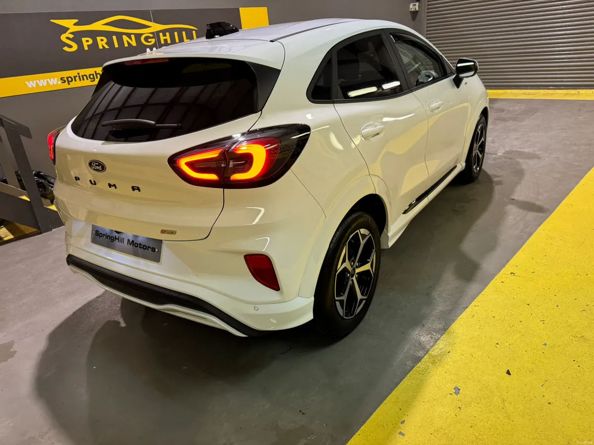 2025 Ford Puma 1.0T 125PS ST-Line Top Spec - Image 4