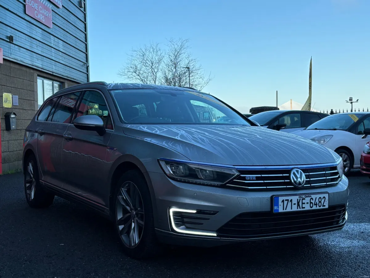 🔺Volkswagen Passat GTE 2017🔺AUTO ✅NCT & Service - Image 5