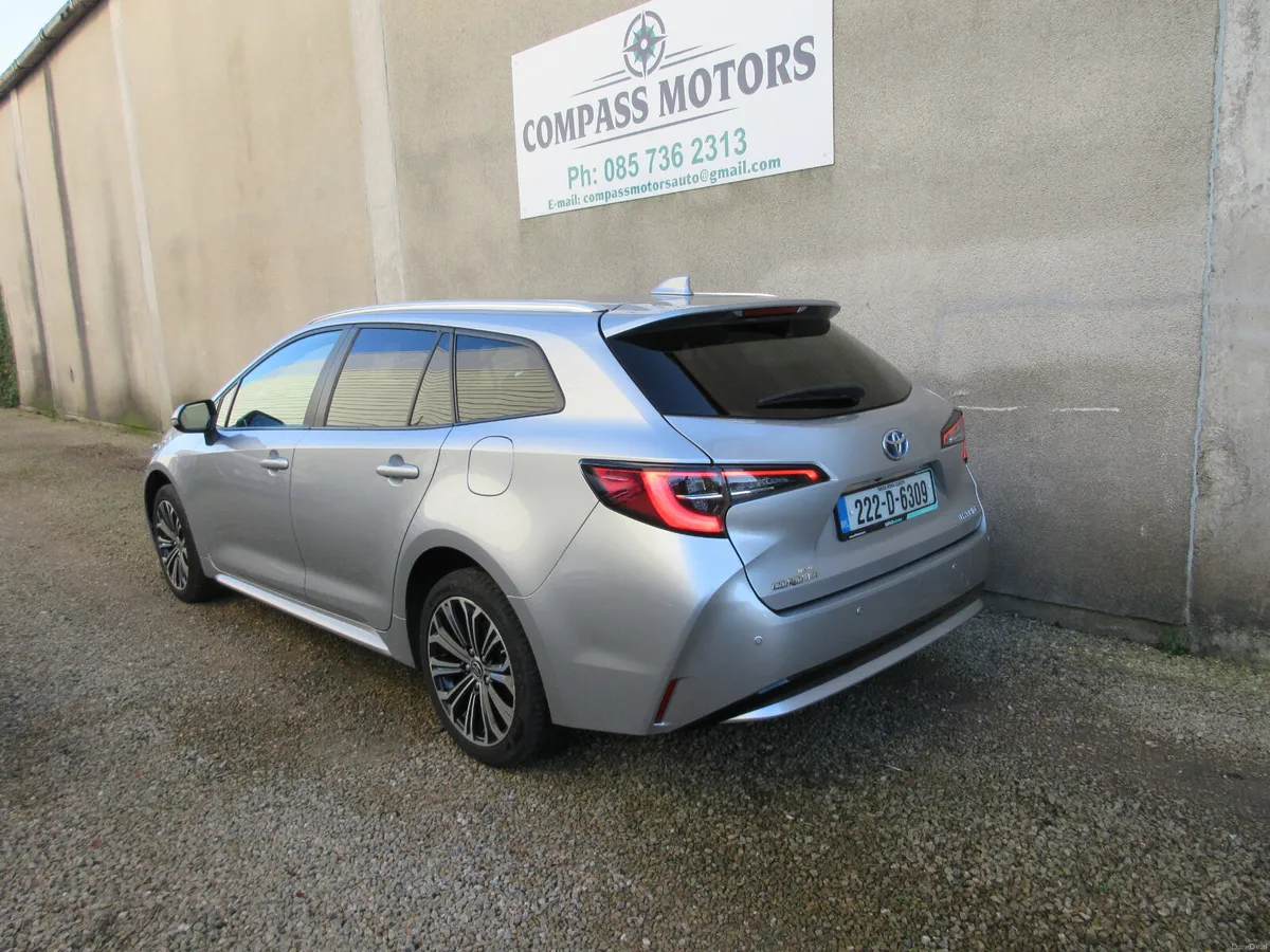 Toyota Corolla 1.8 HYBRID AUTOMATIC - Image 4