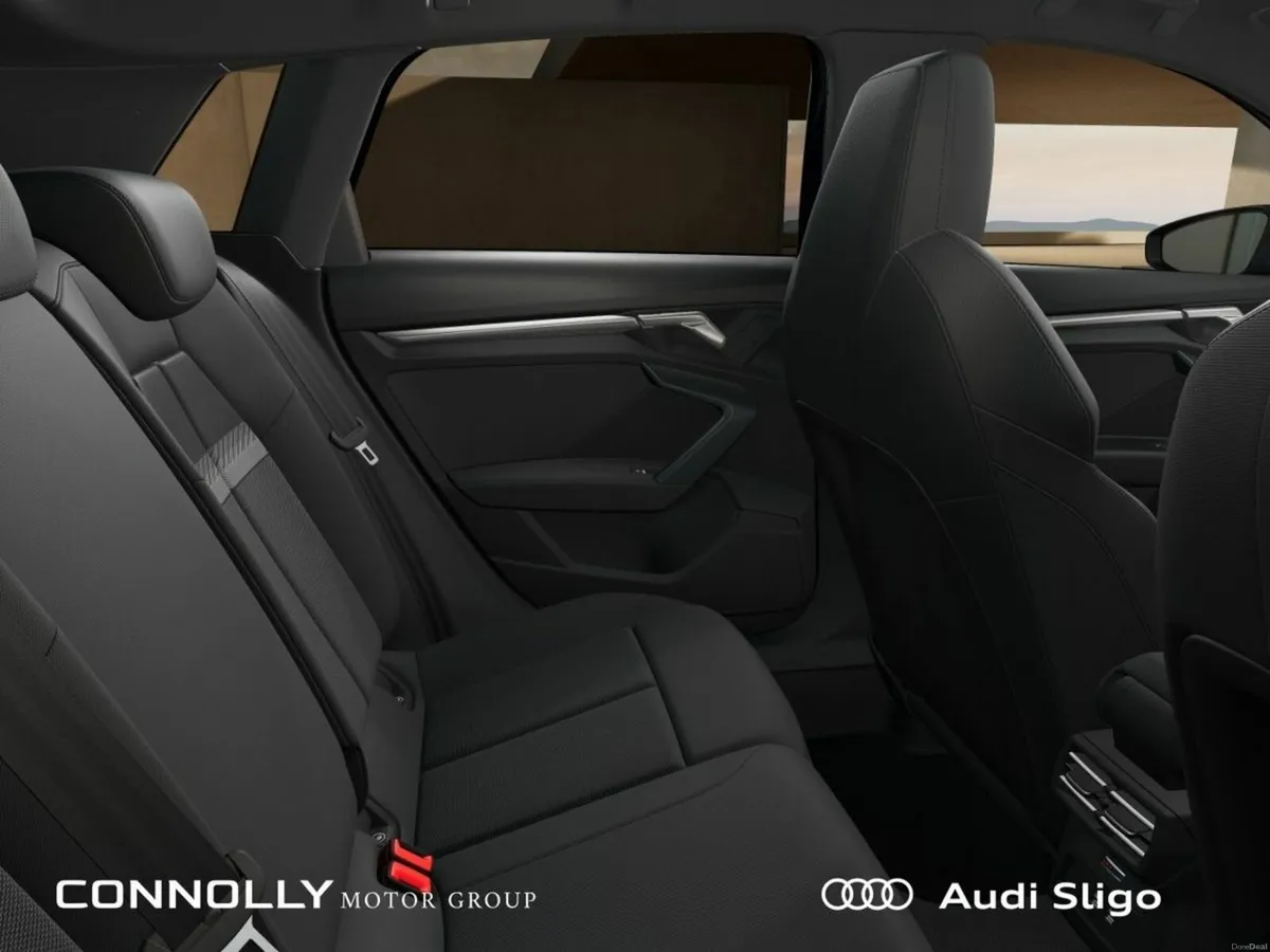 Audi A3 SB SE TFSI 116HP with Comfort Pack - DEMO - Image 6