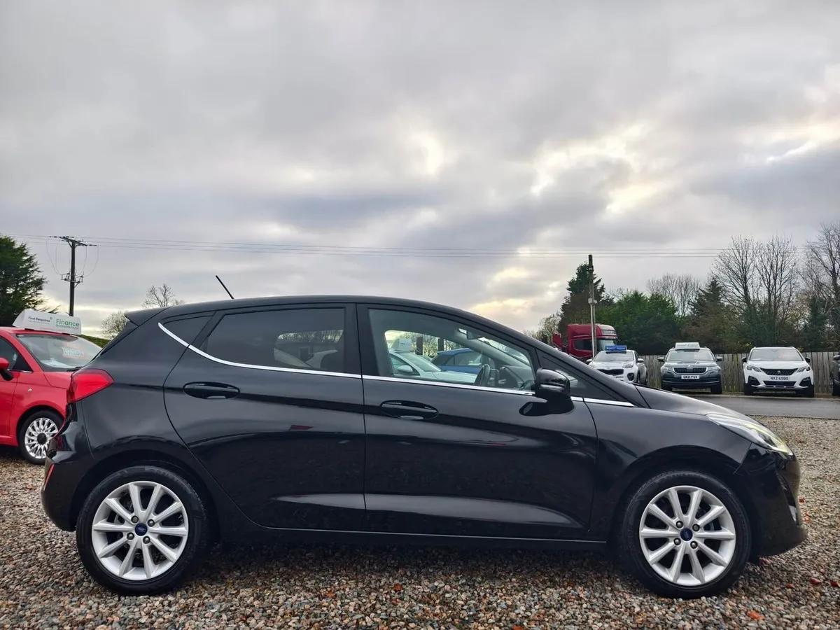 OCTOBER 2018 FORD FIESTA TITANIUM 1.5 TDCI 120 5DR - Image 3