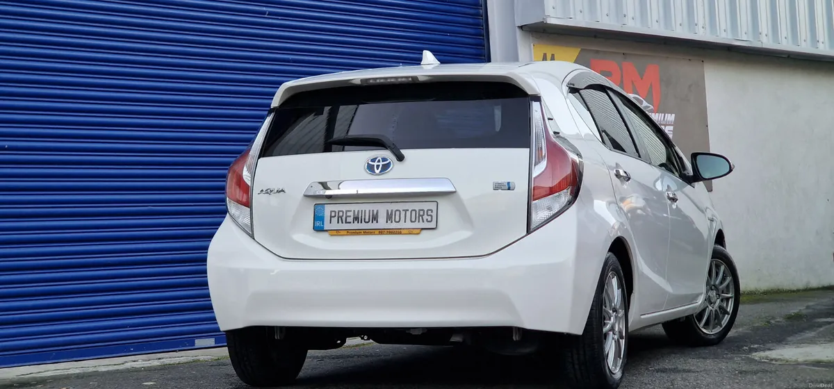 Toyota Aqua Automatic push start - Image 3