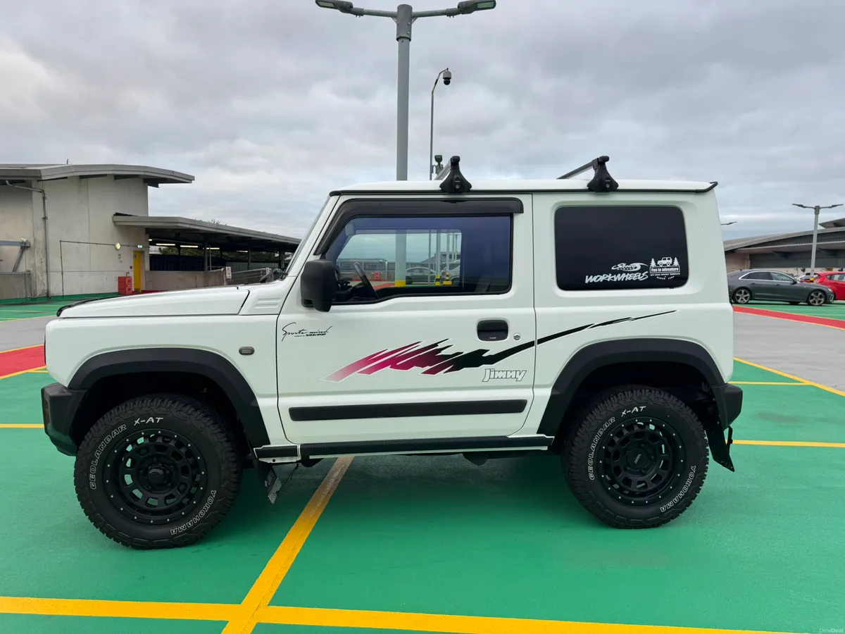 2022 Suzuki Jimny FULLY LOADED WITH EXTRAS - Image 1