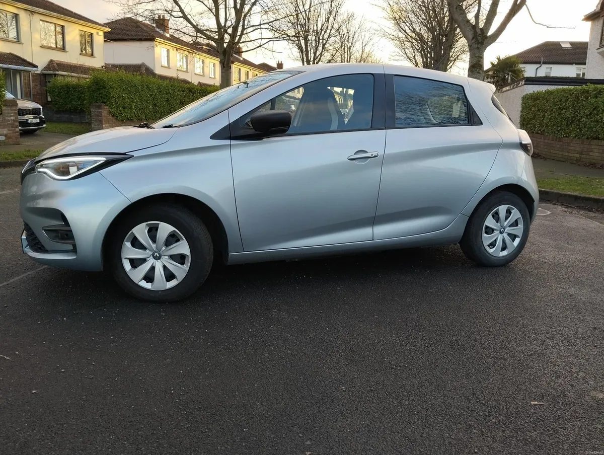Renault Zoe 2021 52kw quick sell - Image 1