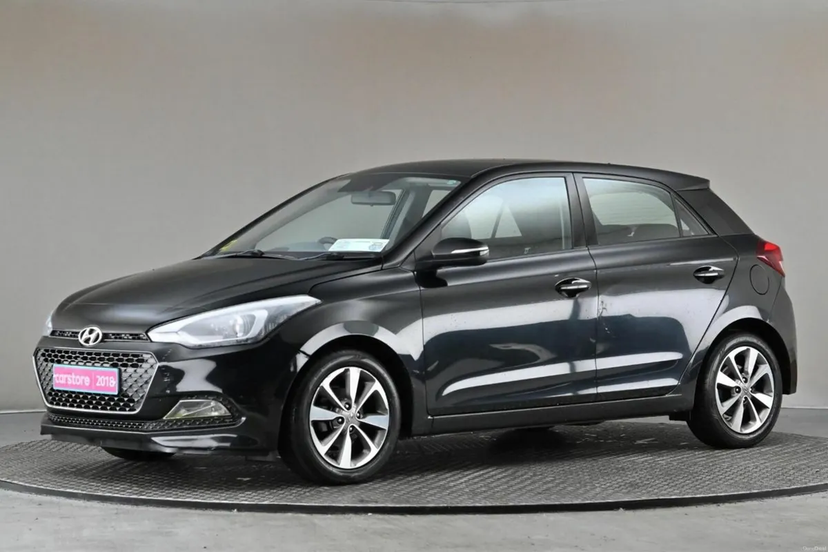 Hyundai i20 1.2 5SPD ACTIVE DELUXE **REAR PARK SEN - Image 4