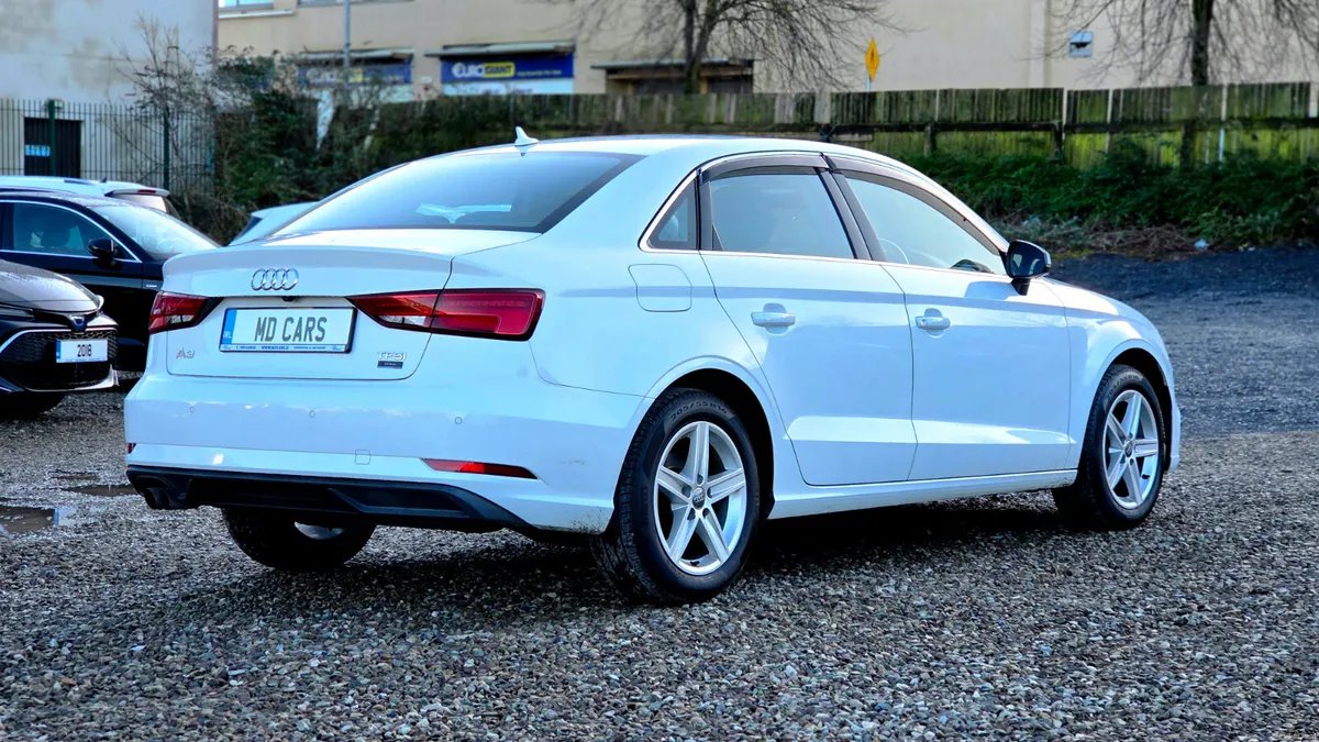 A3 Saloon Automatic - Image 4