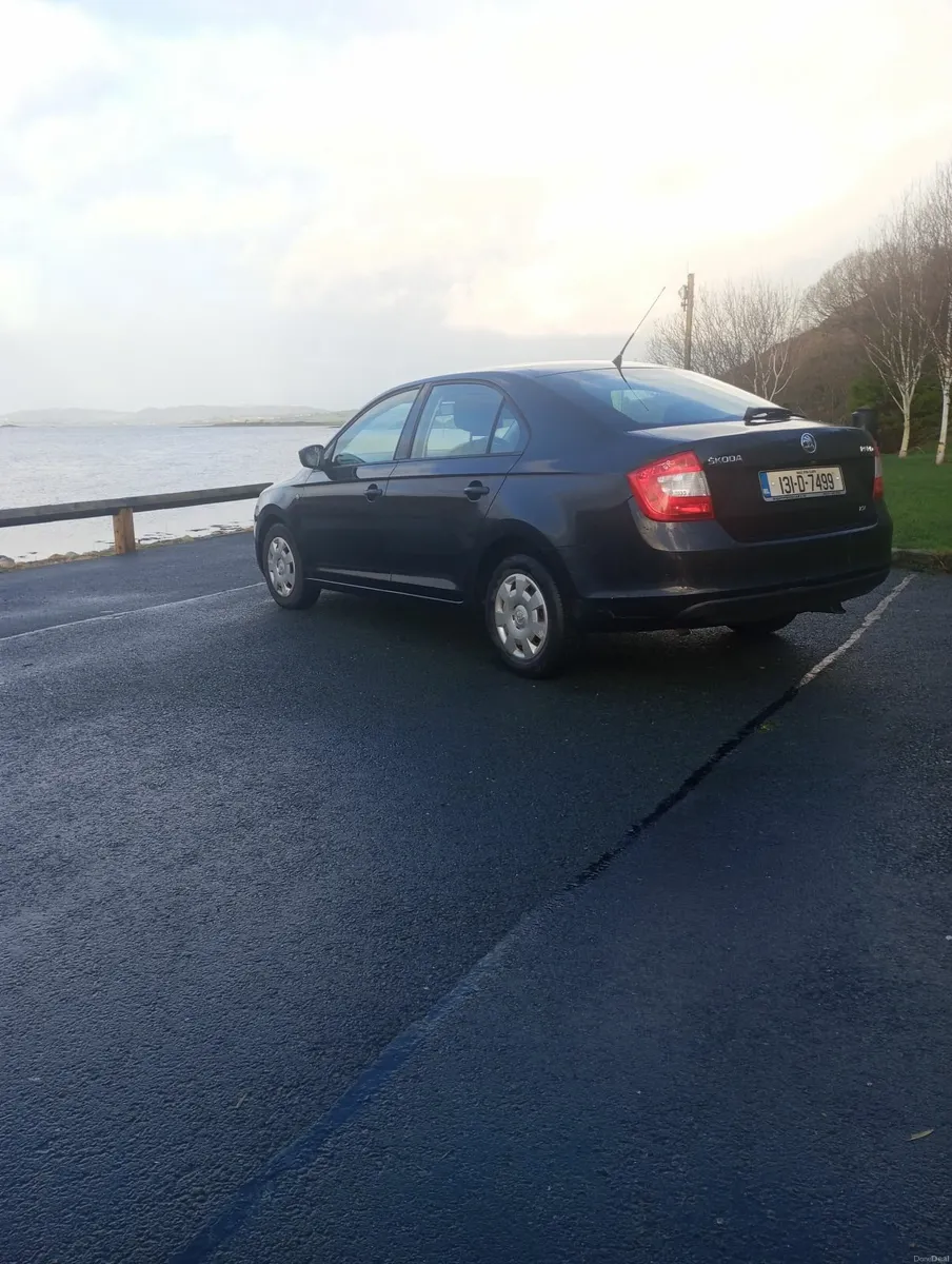 Skoda Rapid 2013 - Image 4