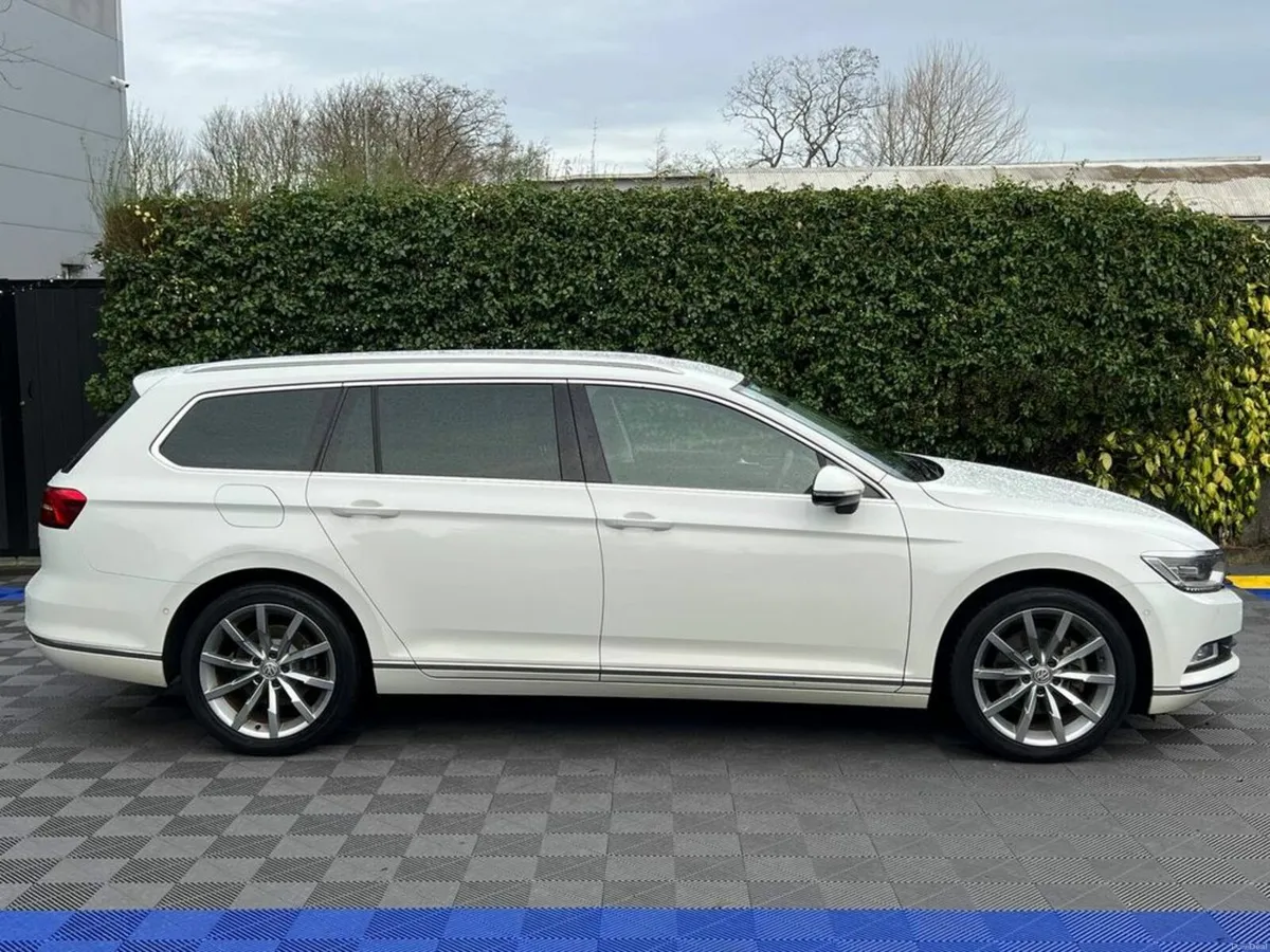 Volkswagen Passat VARIANT HIGHLINE 2.0 TDI ** BIG - Image 2