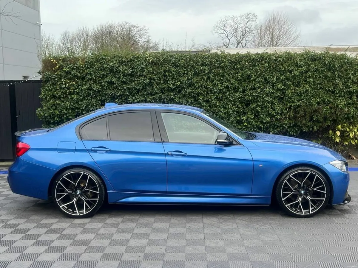 BMW 3-Series 320d M-SPORT COMPETITION // SERVICE H - Image 2