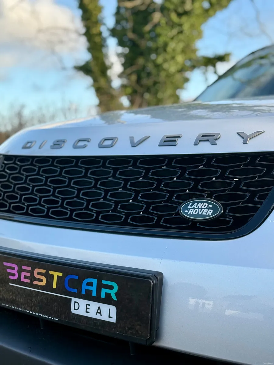 2019 Discovery 3.0V6 306PS 4WD Auto 7 Seats - Image 4