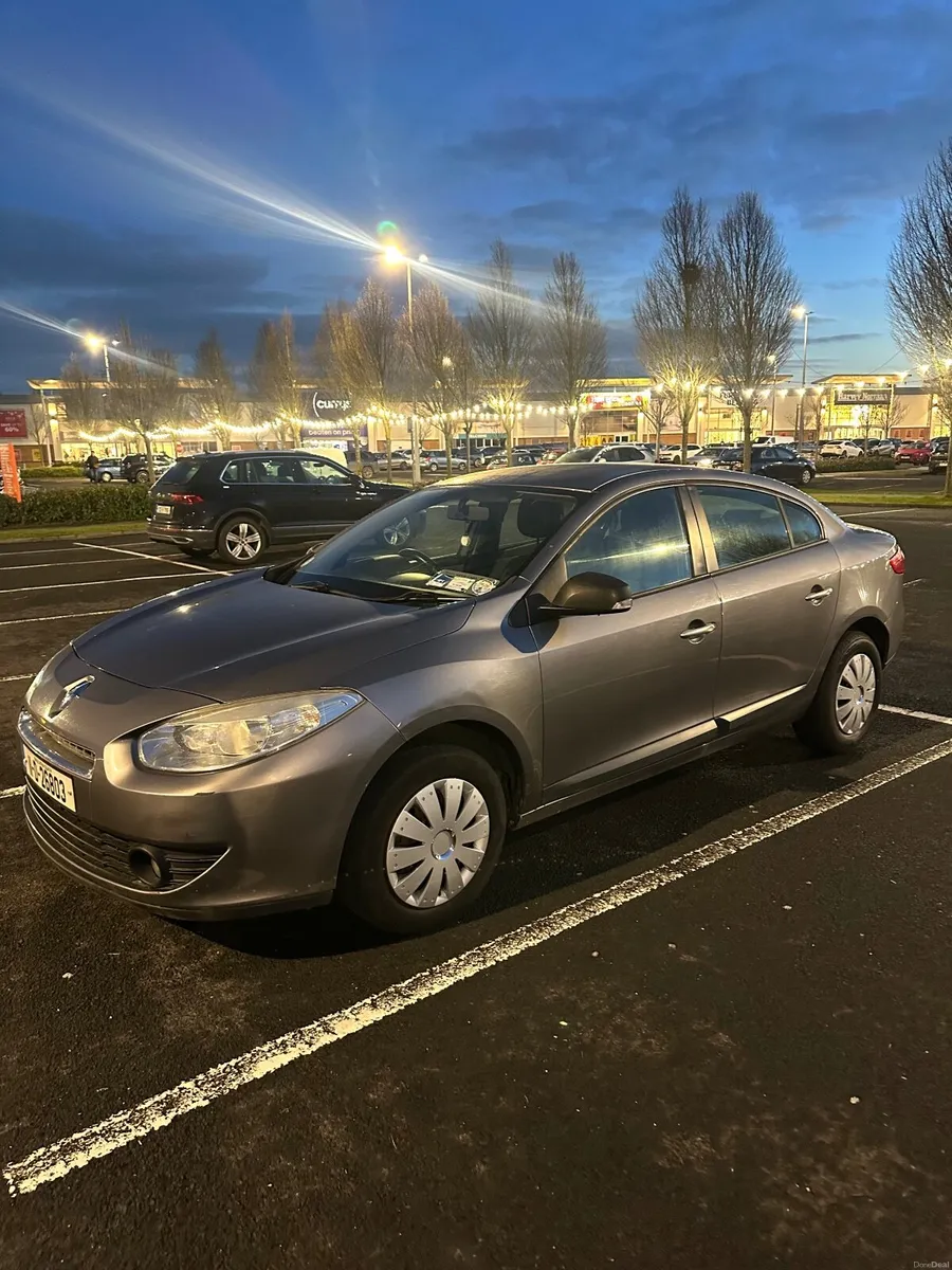 Renault Fluence 2011 - Image 1