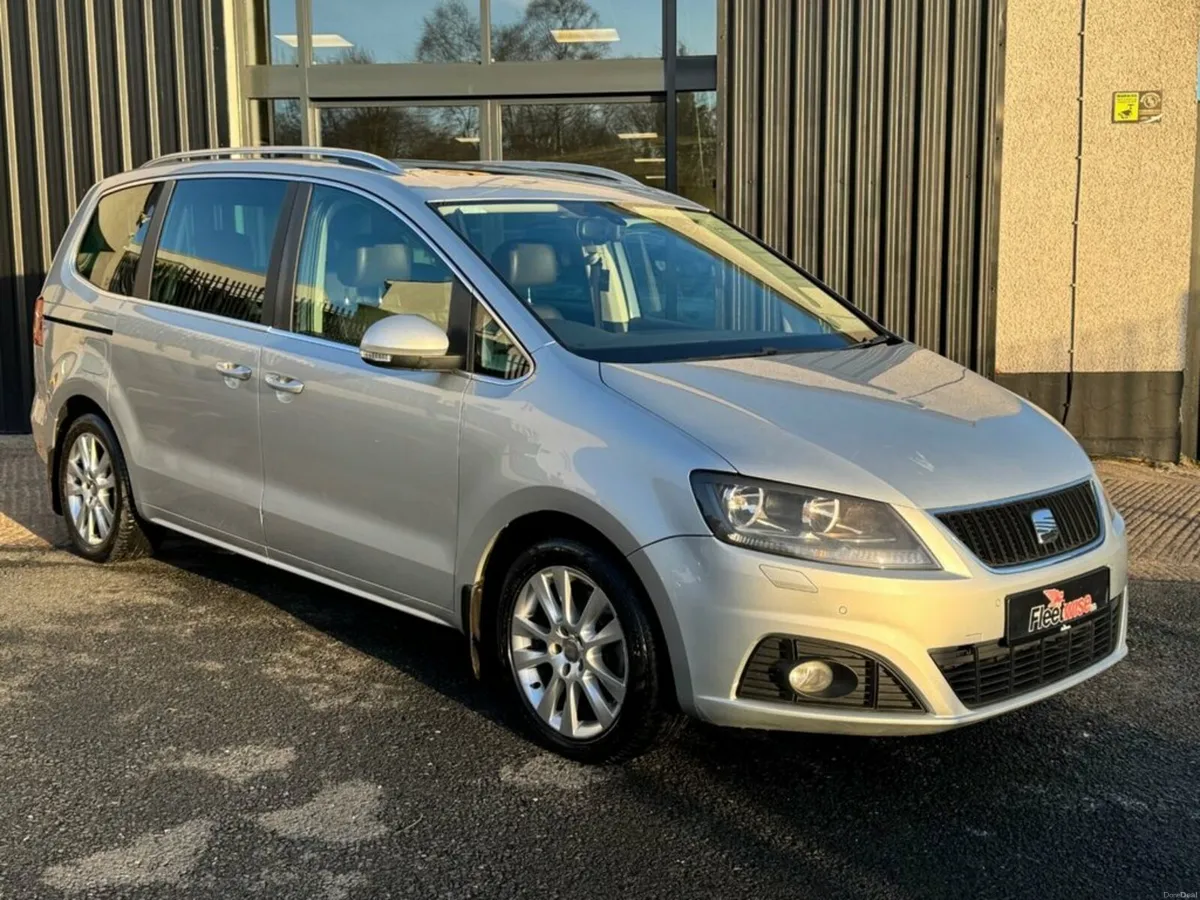 2.0 TDI CR SE Lux MPV 5dr Diesel DSG Euro 5 (s/s) - Image 1