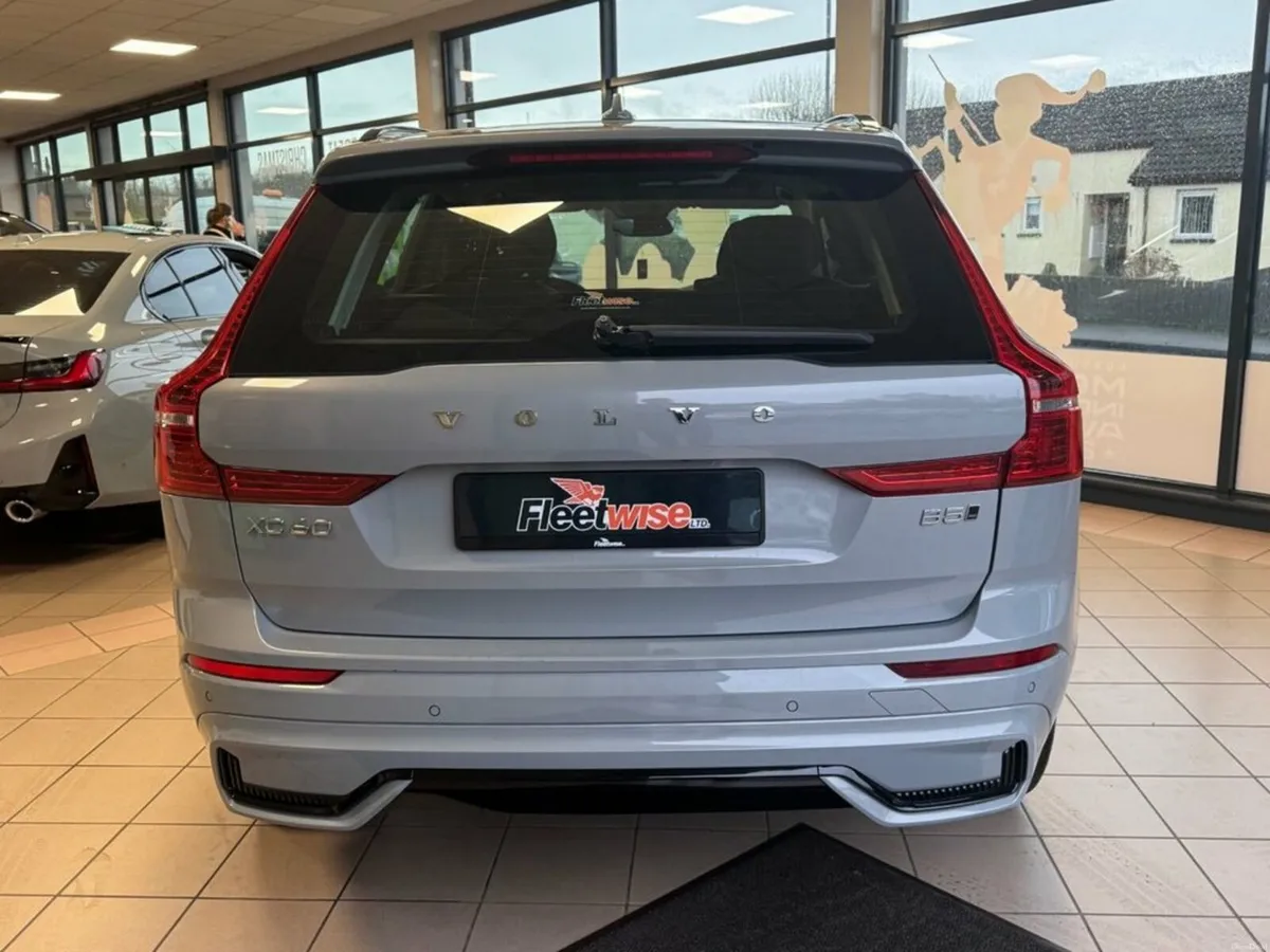 2.0 B5 MHEV Plus SUV 5dr Petrol Hybrid Auto AWD Eu - Image 4