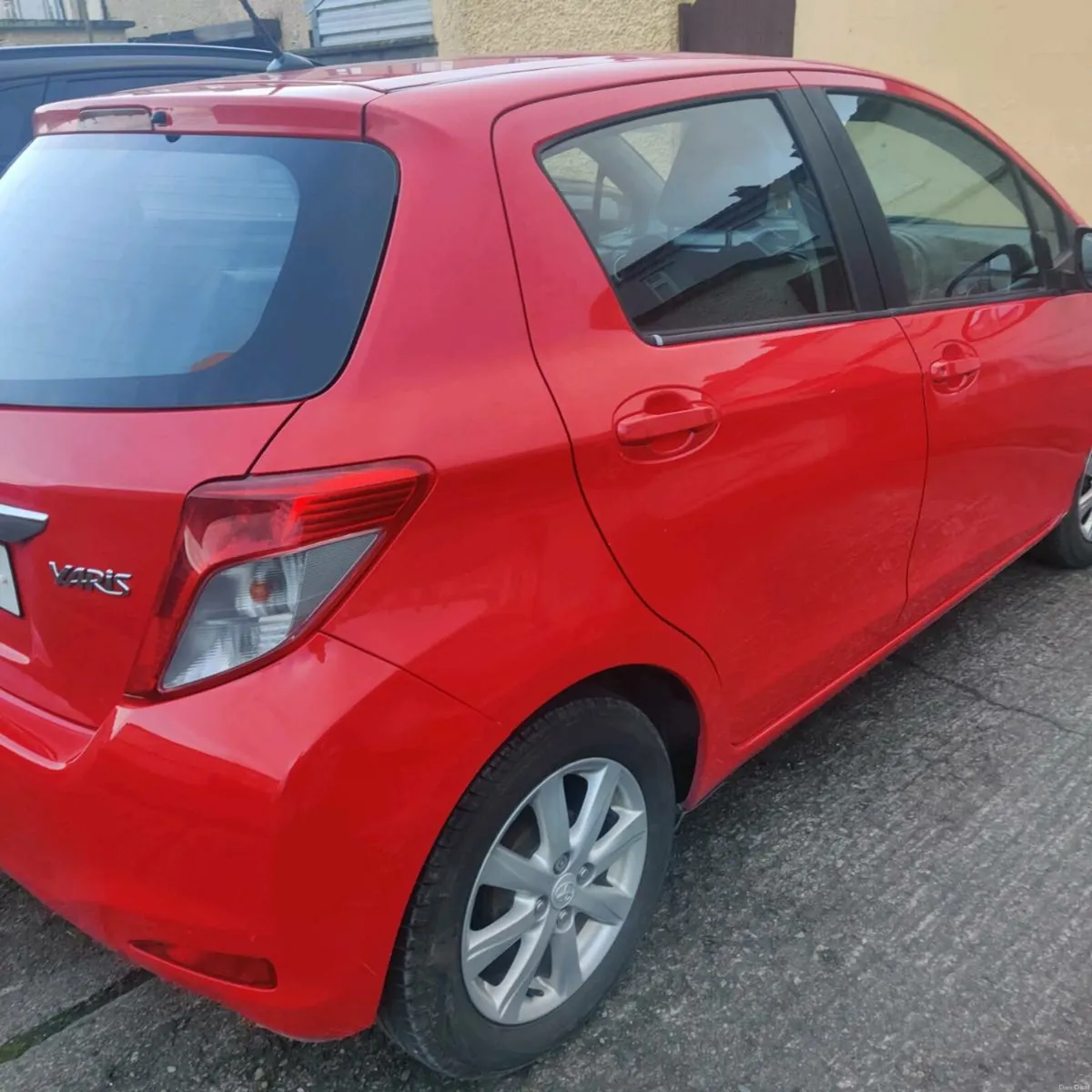 Toyota Yaris - Image 3