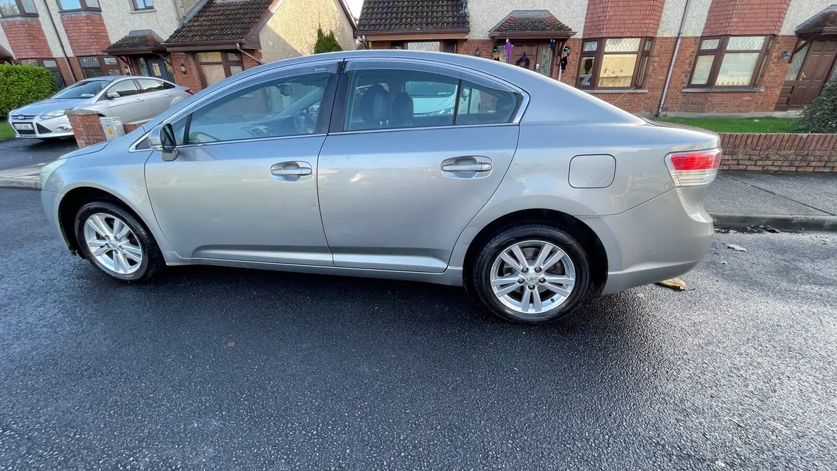 FRESH NCT 2010 Toyota Avensis 2.0 Diesel - Image 3