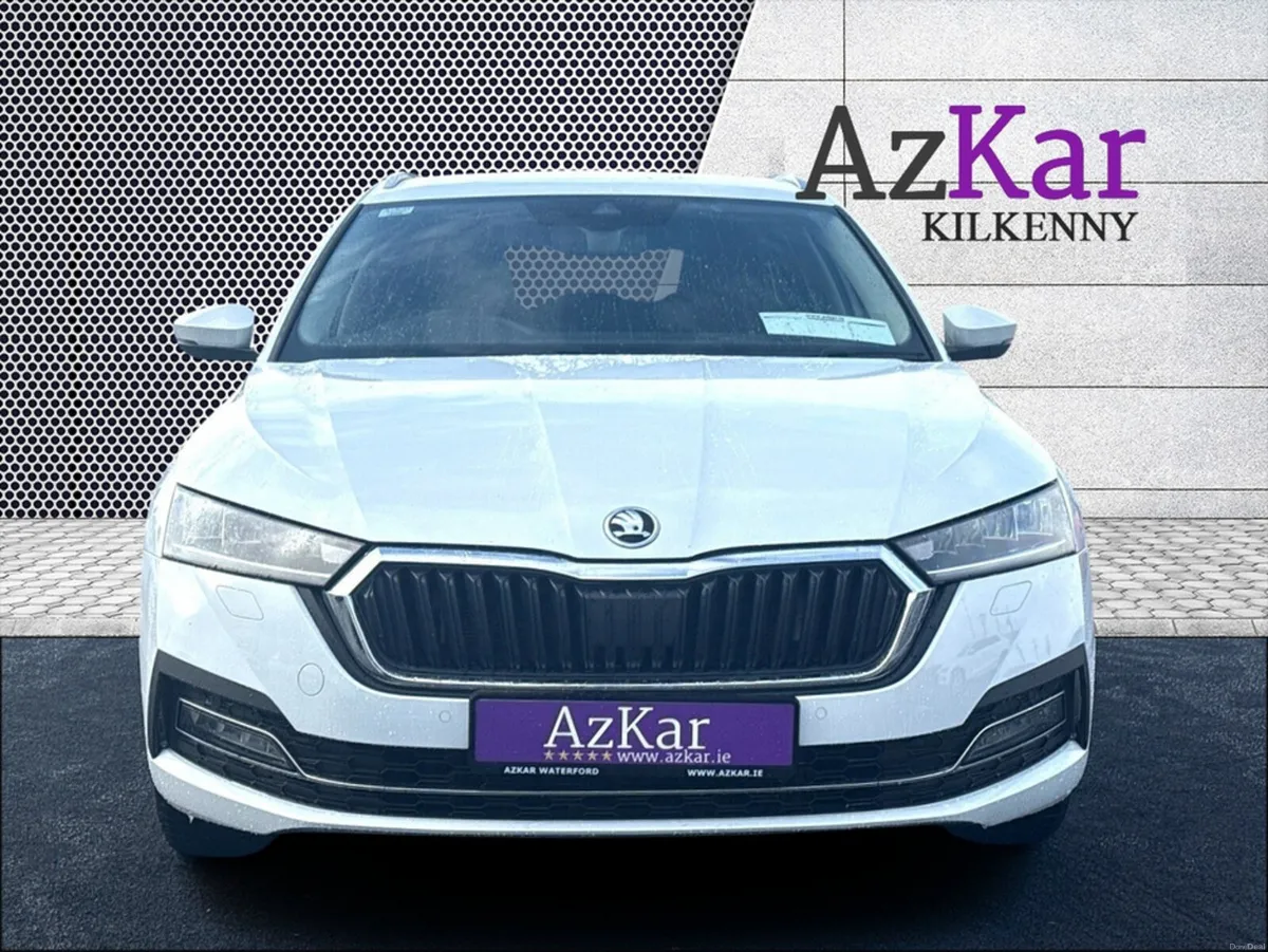 Skoda Octavia 2022  STYLE 1.4 PHEV 200BHP AUTOMATI - Image 2