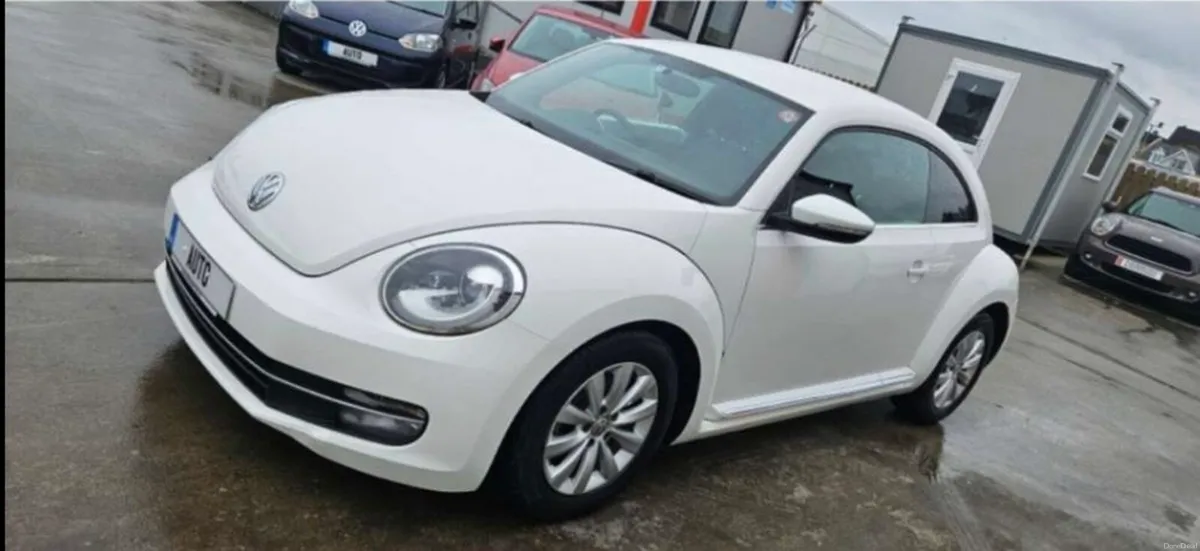 Volkswagan Beetle AUTOMATIC - Image 1