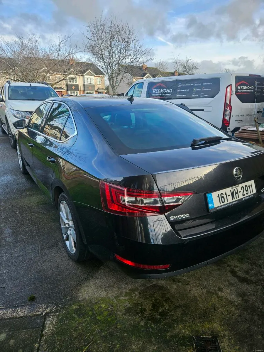 Skoda Superb - Image 2