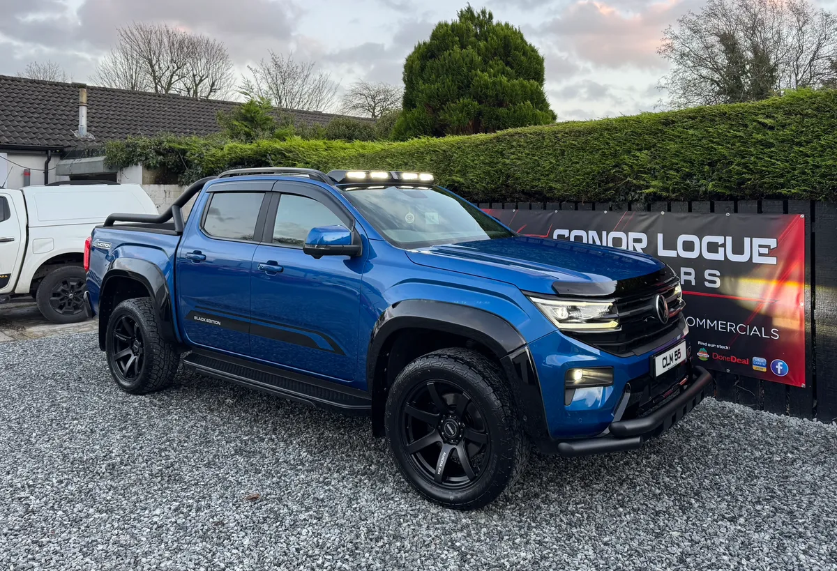 2023 232 Volkswagen Amarok Black Edition Auto - Image 4