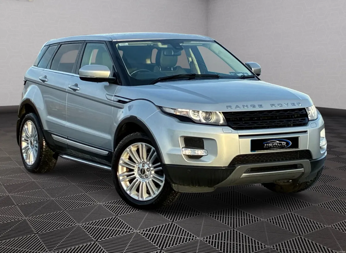 Land Rover Range Rover Evoque *Pan Roof* - Image 1