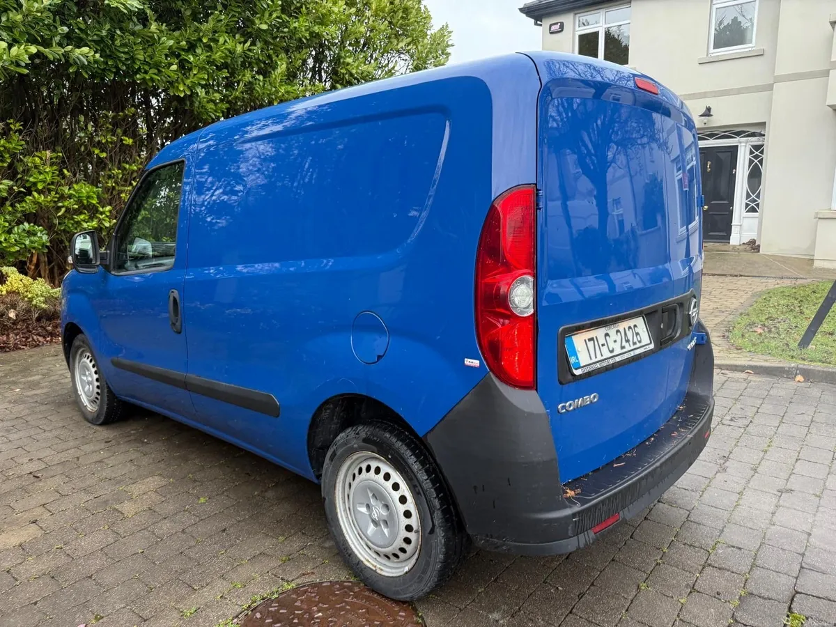2017 Opel Combo DOED FULL SERVICE HISTORY - Image 3
