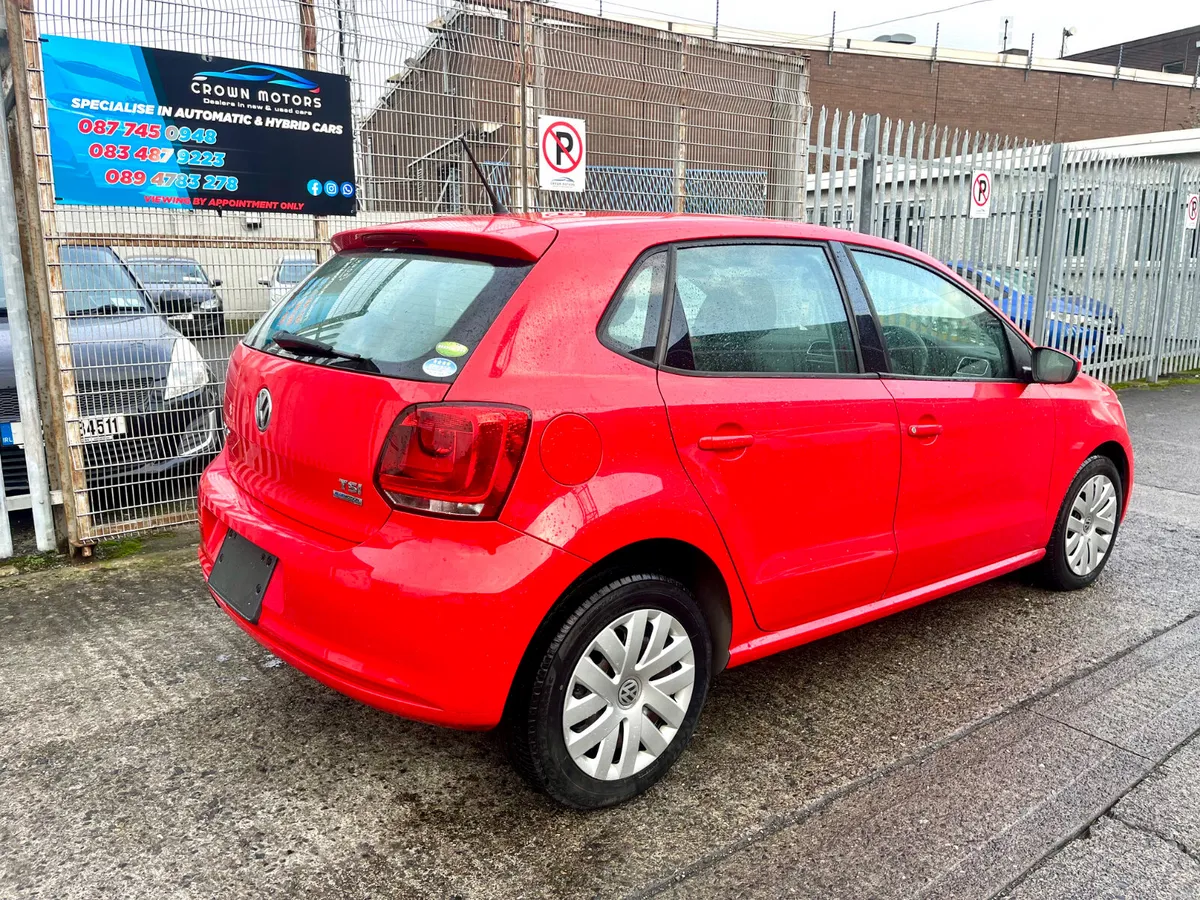 Volkswagen polo 2014 Automatic low mileage - Image 3