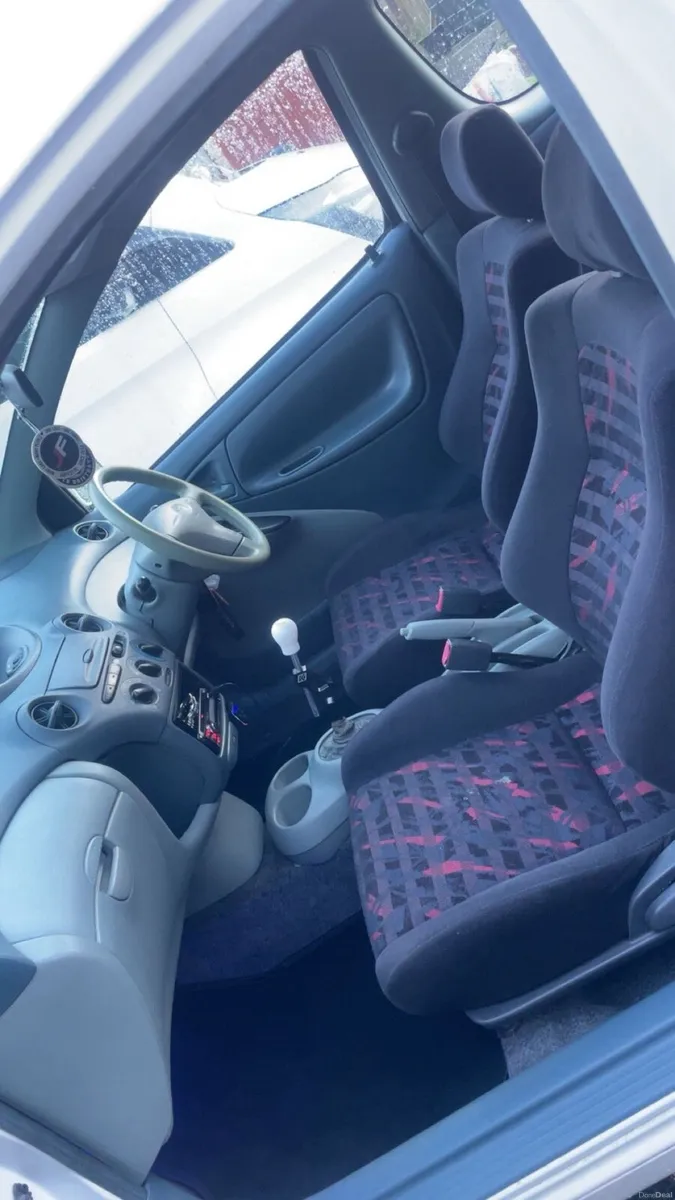 Toyota Vitz - Image 3